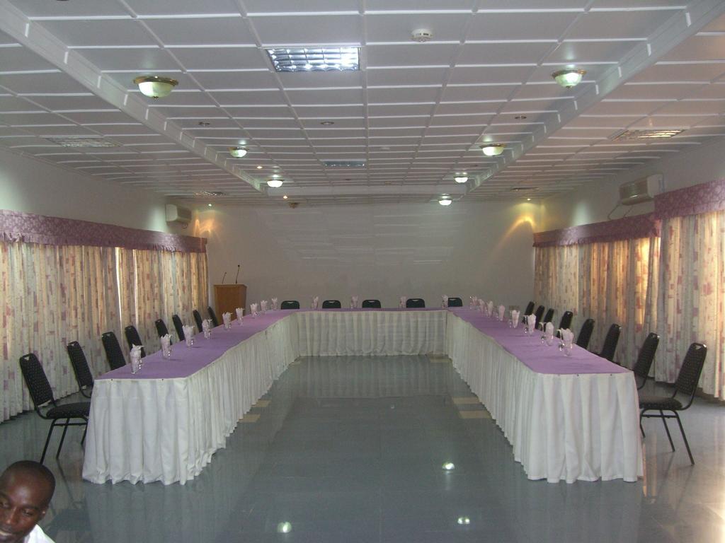 Wadoma Royale Hotel Kumasi Luaran gambar