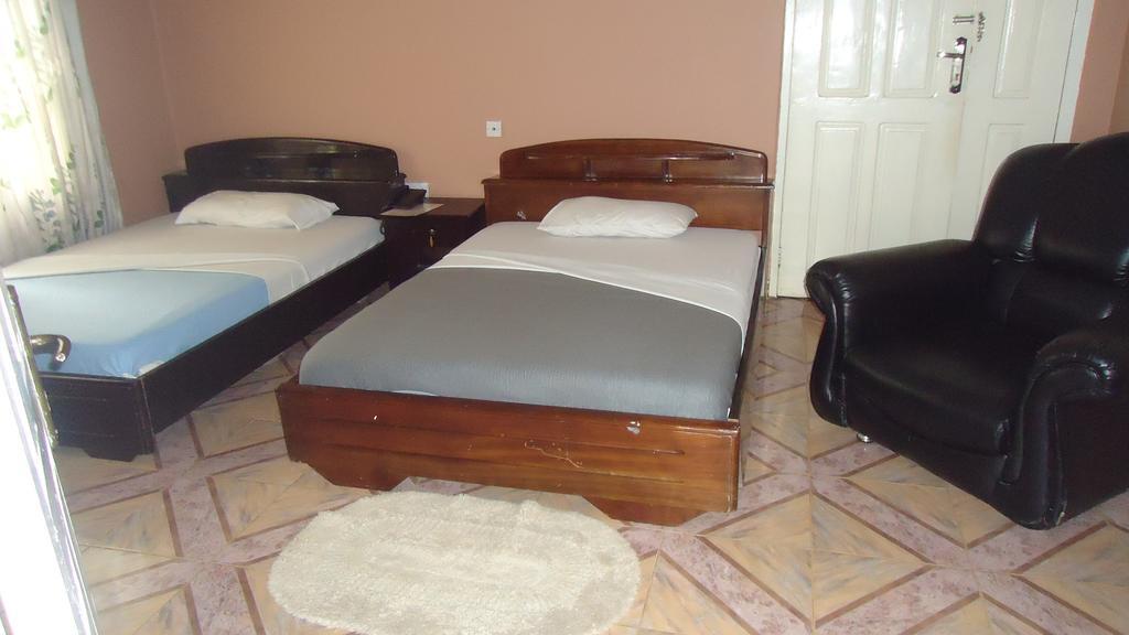 Wadoma Royale Hotel Kumasi Bilik gambar